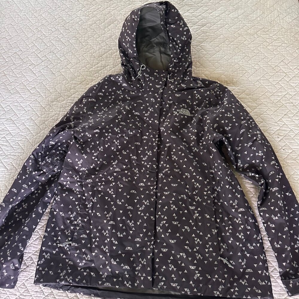 NORTHFACE RAIN JACKET